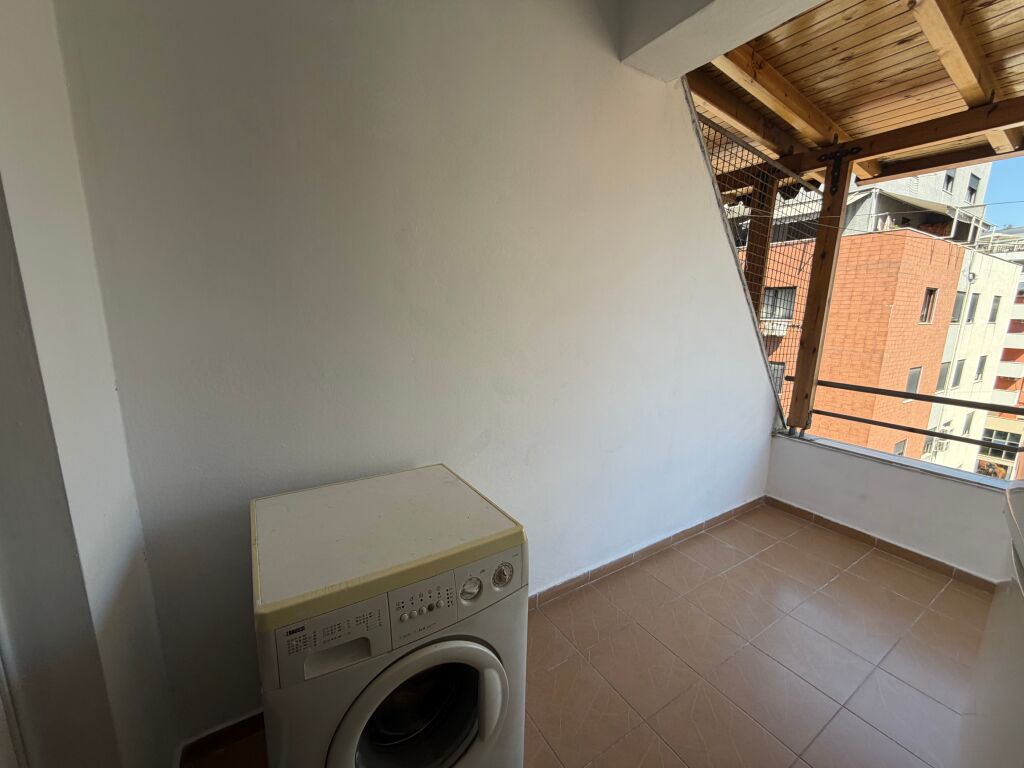 Fornello a gas con balcone, a Welli Astir, prezzo 350 euro