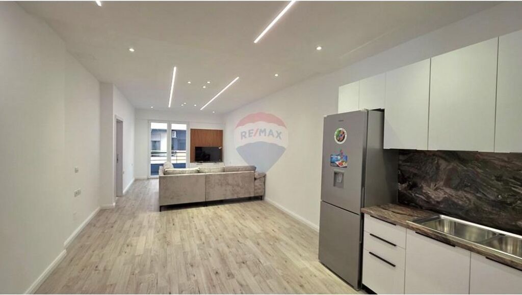 🔥 OKAZION NË VLORË – INVESTIM I SIGURT! 🔥  🏡 Apartament 1+1 për shitje