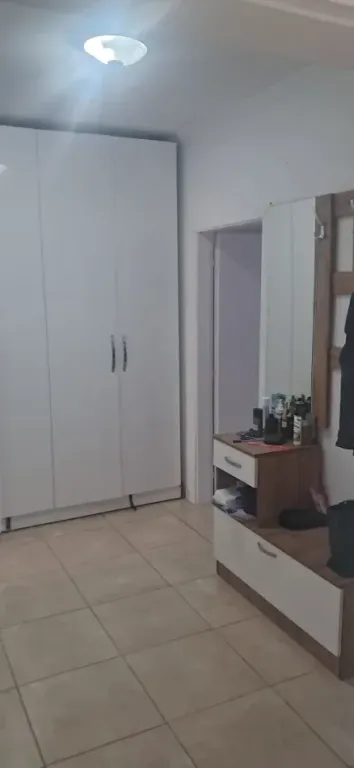 Apartament 1+1 me qera ne Xhamllik tek Ish Profarma