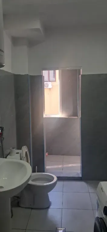 Apartament 1+1 me qera ne Xhamllik tek Ish Profarma