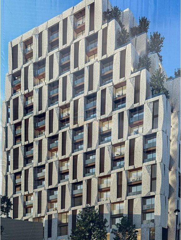 Shitet, Apartament 3+1+2, Rruga Bardhyl, Tirane