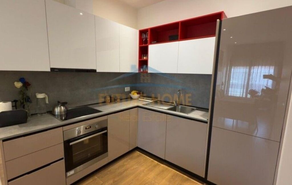 Affitto, Appartamento 1+1, Complesso Delijorgji, Tirana