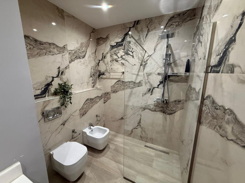 📣 AFFITTO SUPER Appartamento 2+1 Con 2 Bagni 📍 Via "Barrikadave" ✨ 💶 Prezzo 800 Euro