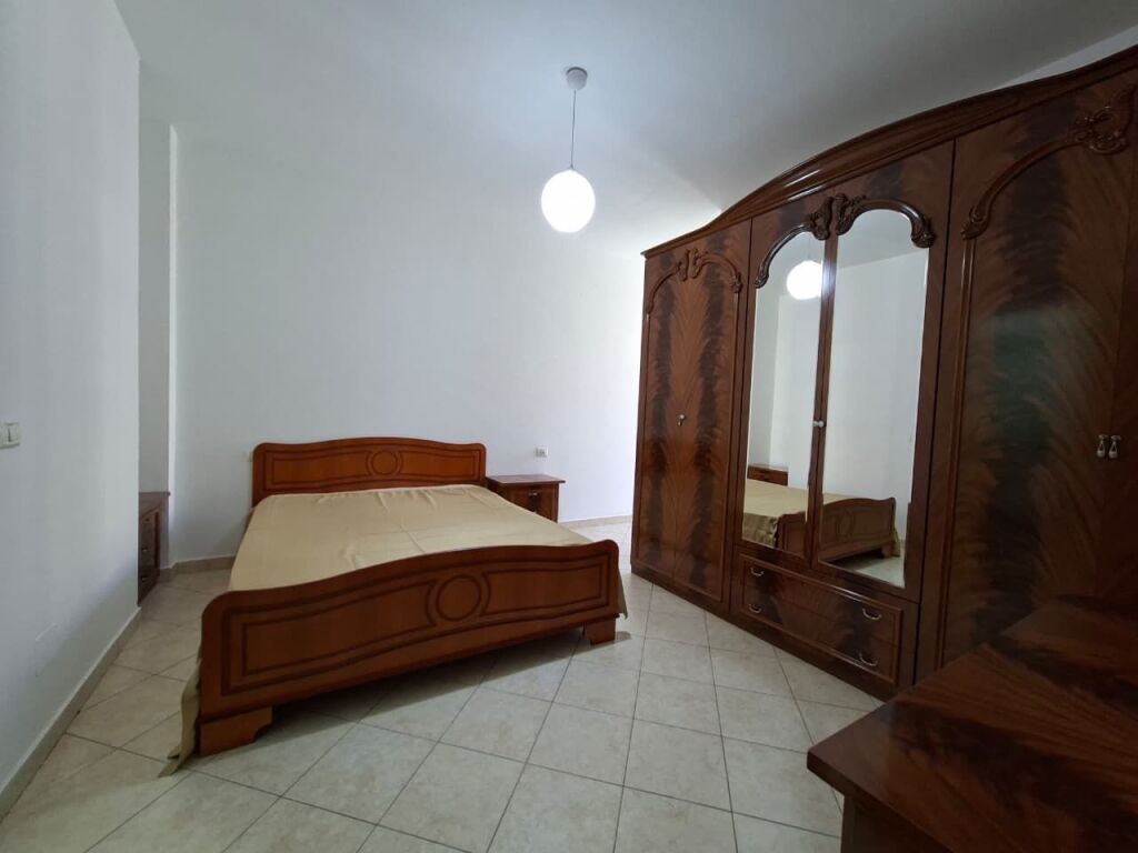 🏠 In Affitto: Appartamento 3+1+2 Bagni (📍Zona Stazione / Harry Fultz) 🔥 Posizione Strategica | ✨ Prima volta in affitto 💶 Prezzo: 72.000 ALL / Mese