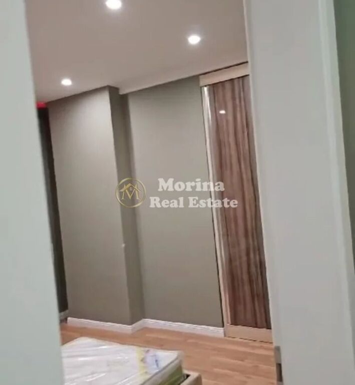 Rent | Apartment 2 + 1 +2 | Electric Market | 800 €/month