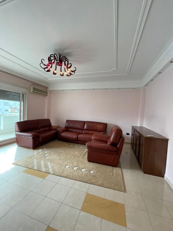 APPARTAMENTO 2+1+2 IN AFFITTO A BLLOK