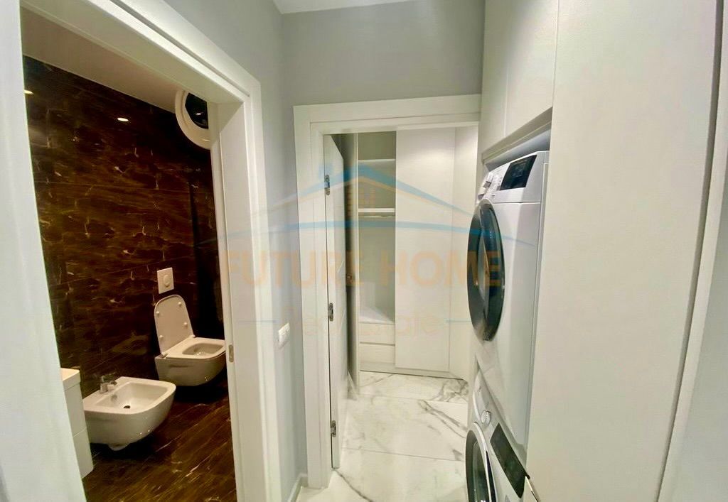 ✨ Lusso e Comfort in Via "Panorama" – 1+1 con Posto Auto! 🚗