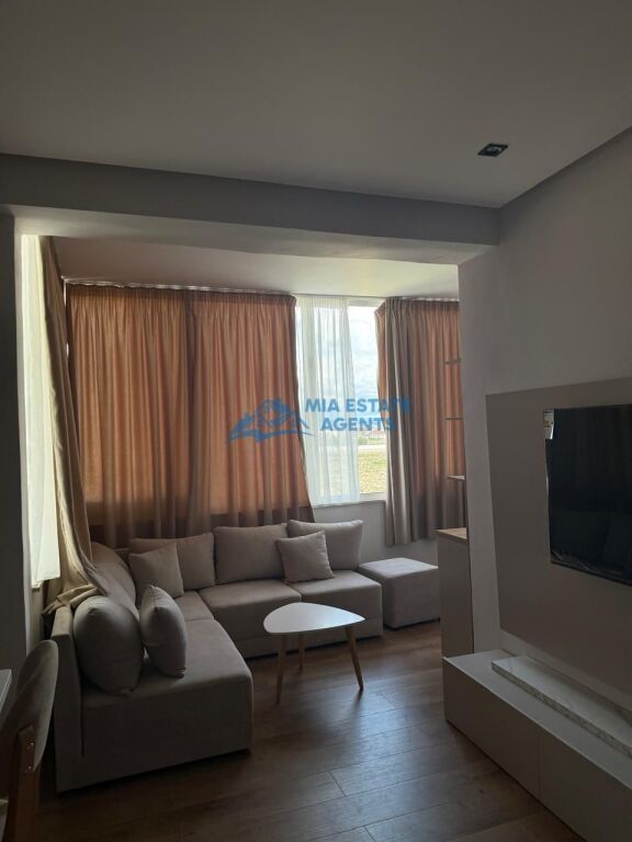 Apartament 1+1 në Qerret