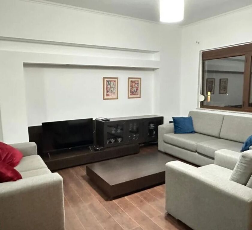 Rent | Apartment 2 + 1 | Elbasan Street | 850 €/month