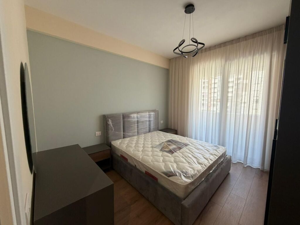 🏡 Jepet me qira 1+1 + 🅿️ – 📍Astir, Kompleksi Urban Gate💶 50,000 lekë/muaj