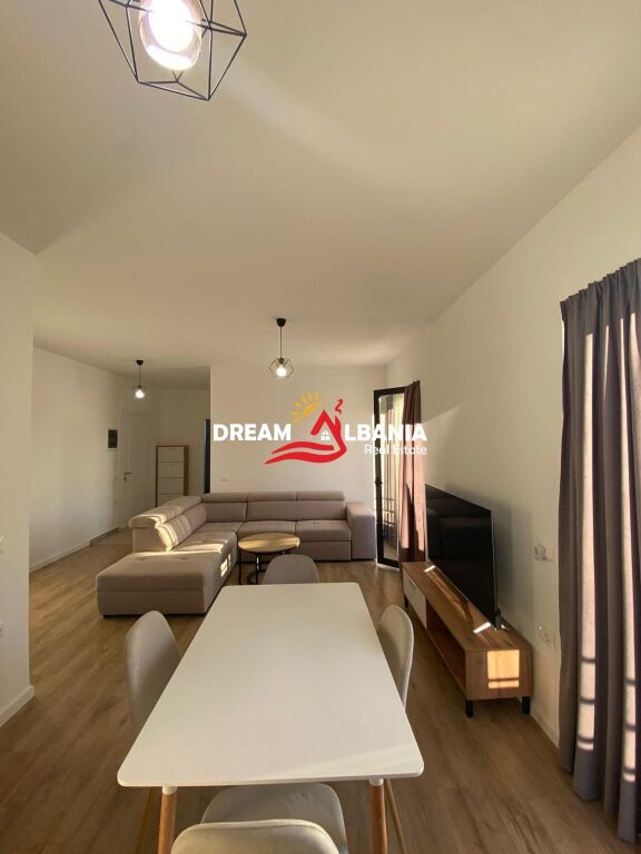 Kat Vile 2+1 me qira ne rrugën Azem Galica afer unazes në Paskuqan (ID 4251445)
