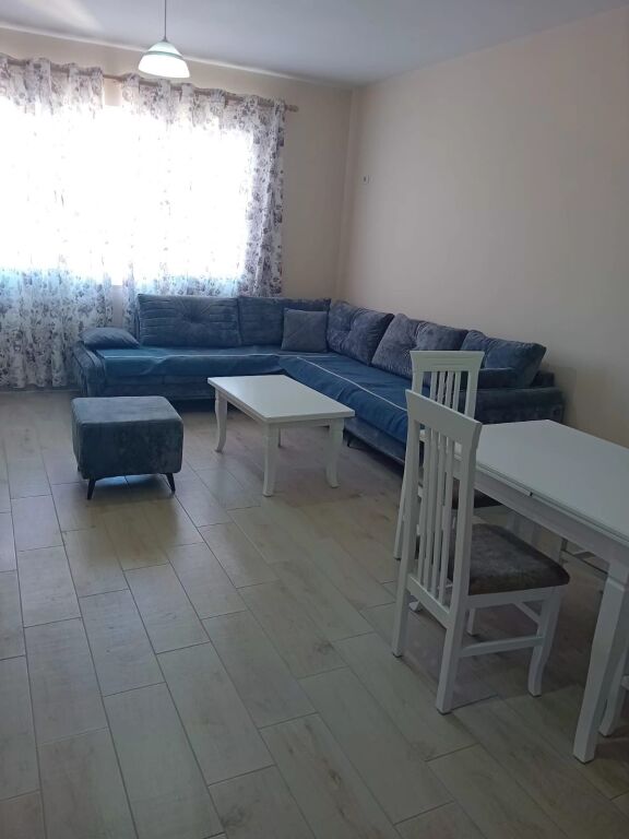 Super ap 1+1 ne sauk ( rrethi ) me parkim