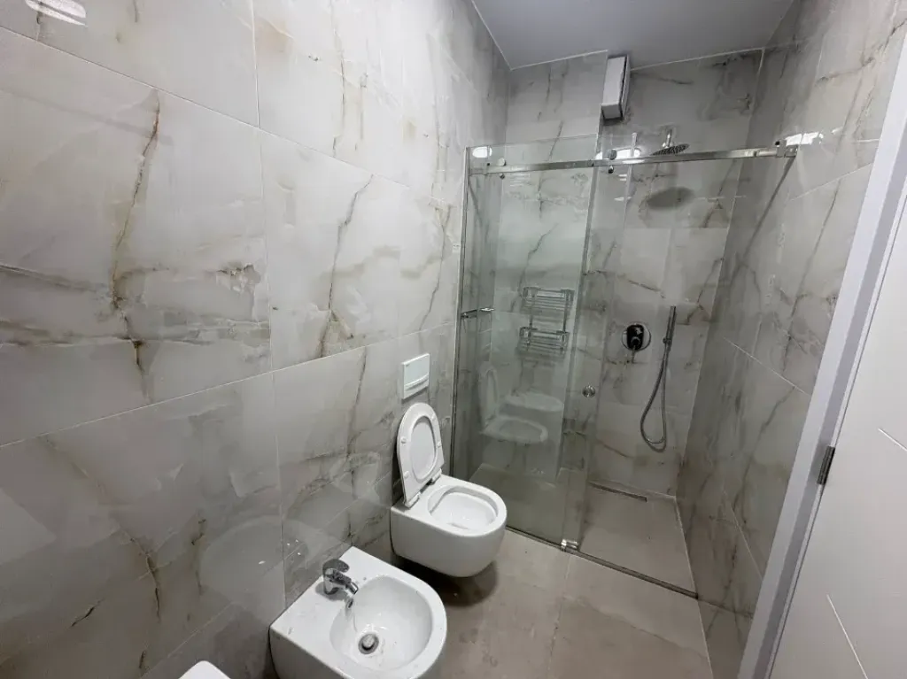 Apartament 1+1 me qera ne Laprake tek Kupola