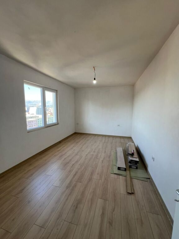 APARTAMENT ME QERA 2+1