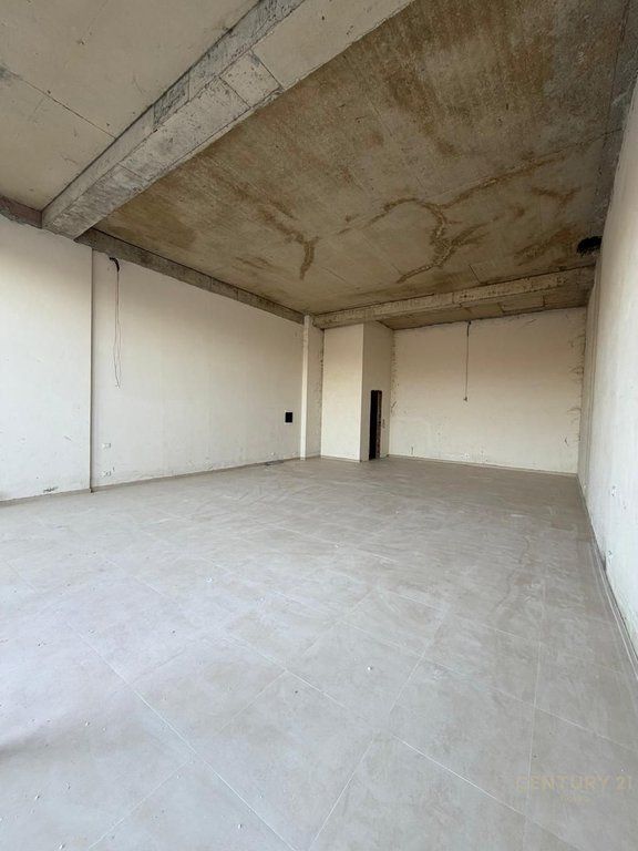 OPPORTUNITY – SHOP FOR SALE AT DRY LAKE