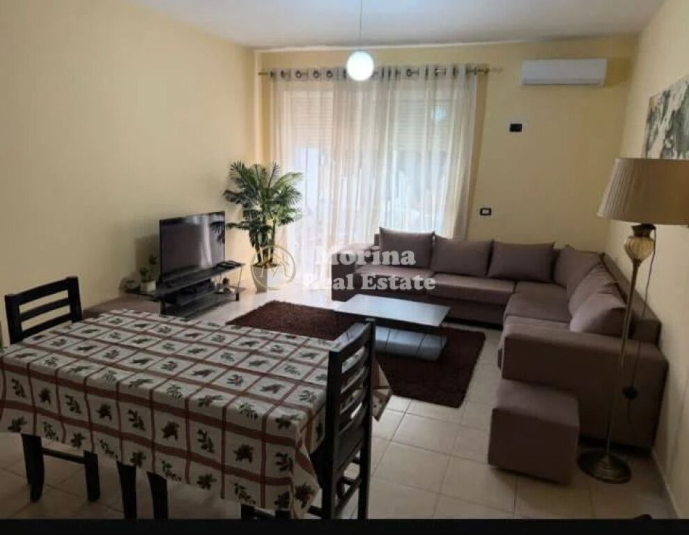 Rent | Apartment 2 + 1 | Dry Lake | 550 €/month