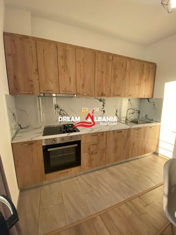 Kat Vile 2+1 me qira ne rrugën Azem Galica afer unazes në Paskuqan (ID 4251445)
