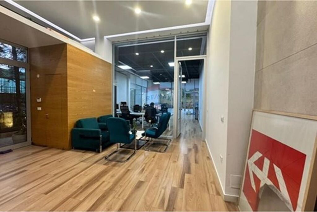 Shop - For Rent - Zoo Garden, Tirana