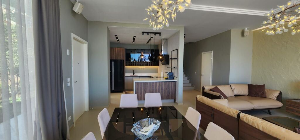 VILË LUKSOZE NE 📍 GREEN COAST 1