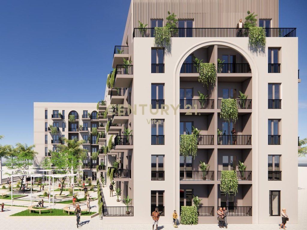 SHITET APARTAMENT 2+1 TE PERLA E BREGUT, GOLEM !