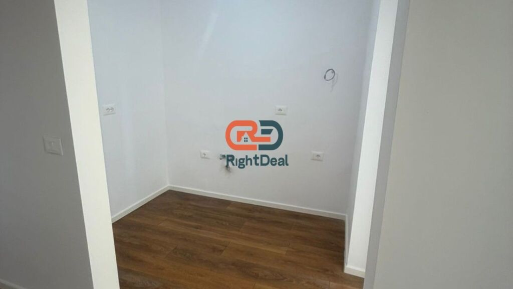 In Porcelan, Behind UET, Apartment 1+1 for Sale Ideal for Investment and Residence !!