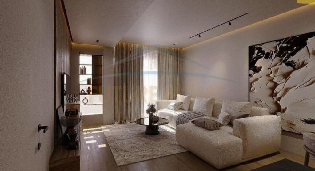 Shitet, Apartament Luksoz 2+1, Kopshti Zoologjik i Tiranës