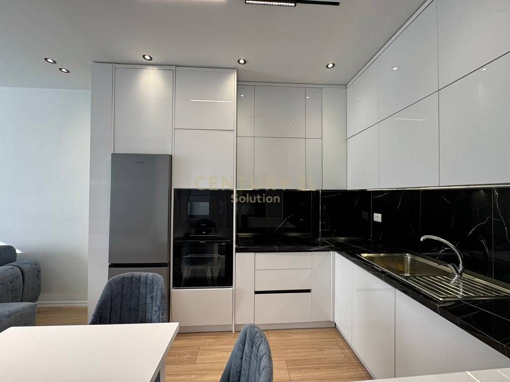 FOR RENT 1+1 + PARKING AT URBAN GATE !