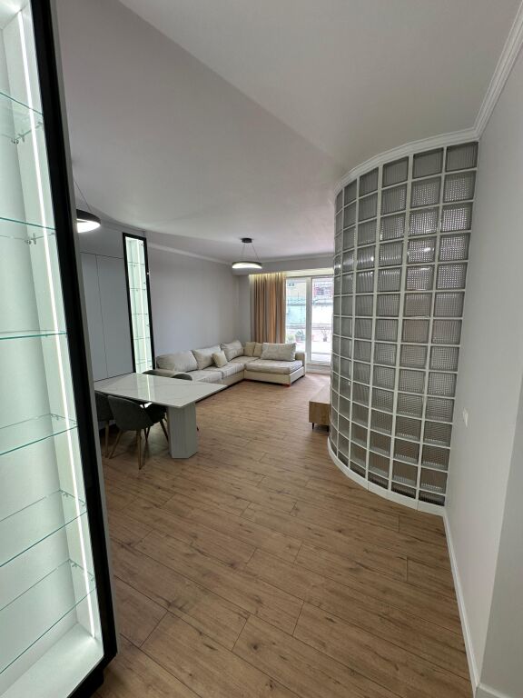 🏢Don Bosko, Complesso “Vizion Plus” affitta appartamento 2+1+2+veranda, arredato. 1,000Euro