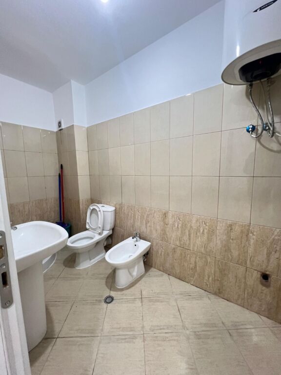 SHITET APARTAMENT 1+1 – YZBERISHT, KOMPLEKSI ÇABEJ