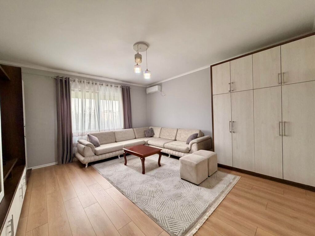 Apartment 2+1+Parking for rent at the Botanical Garden