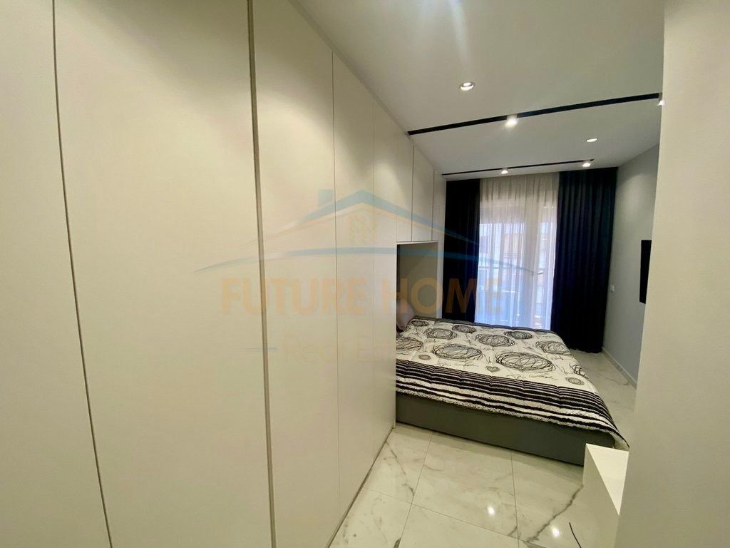 ✨ Lusso e Comfort in Via "Panorama" – 1+1 con Posto Auto! 🚗