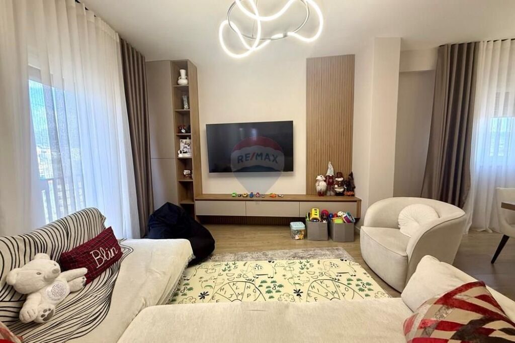 Apartment - For Sale - New Boulevard, Tirana