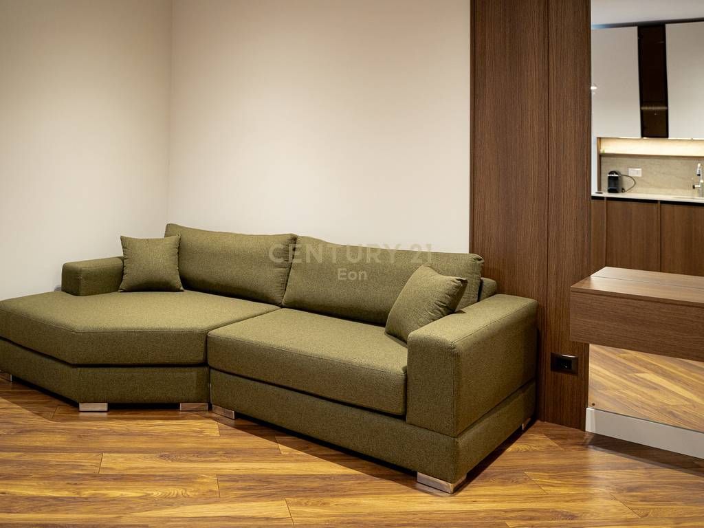 SHITET SUPER APARTAMENT 1+1 NE QENDER TE DURRESIT!