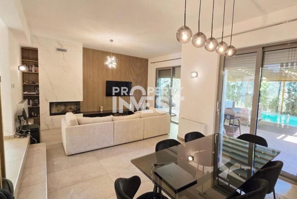 Shitet Vile Luksoze prane Pallatit te Brigadave!