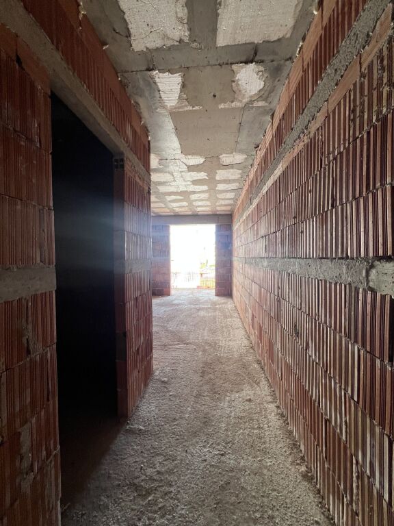 Shitet garsoniere ne Golem!