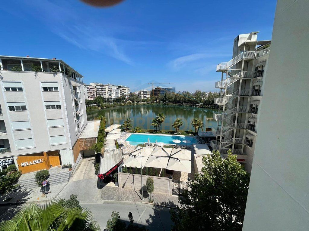 Qera, Apartament 3+1+2, Liqeni i Thatë, Tiranë
