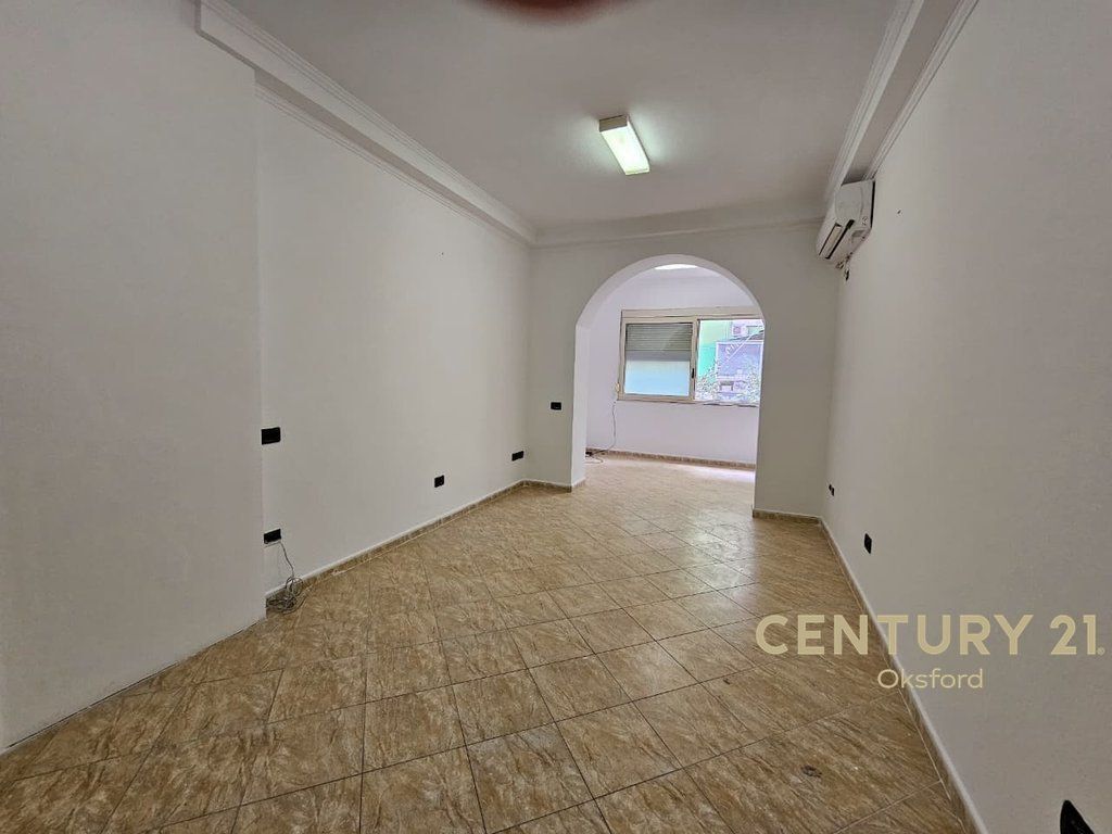 APARTMENT FOR RENT FOR OFFICES IN BLLOK