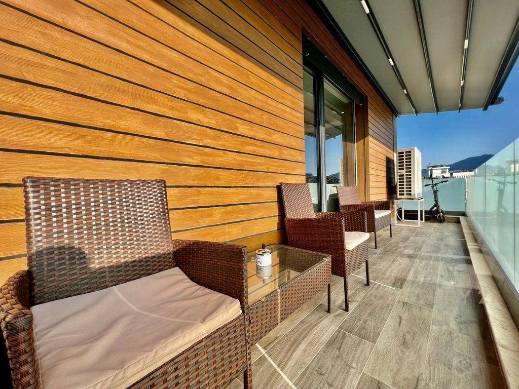 Jepet me qira apartament 3+1+2 në një nga rezidencat më të reja në zonën e Lundrës, pranë TEG