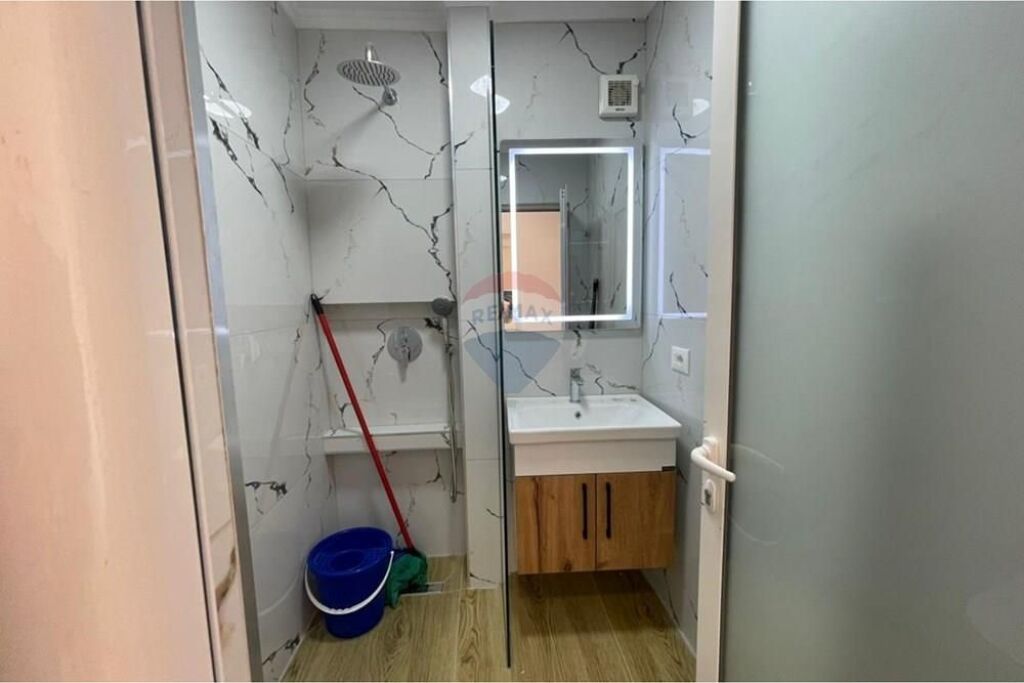 Apartament - Për Shitje - Myslym Shyri, Tiranë(ID: 530171094-260)