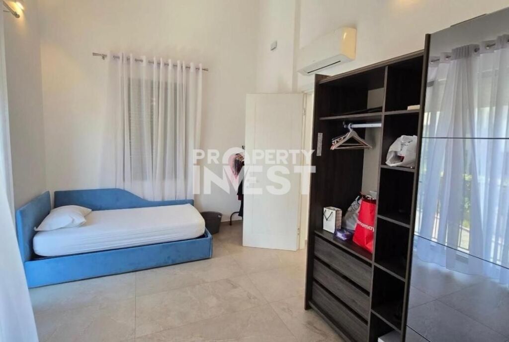 Shitet Vile Luksoze prane Pallatit te Brigadave!