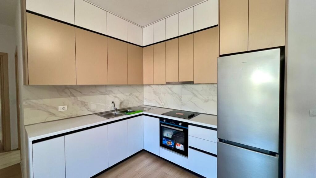 🏠 IN AFFITTO: Appartamento 2+1+2 Bagni 📍5 Maj (Di fronte al Concord Center) – 60,000 ALL/Mese – 115m² – Nuovo, Mai Abitato – Edificio Nuovo 2026 ✨