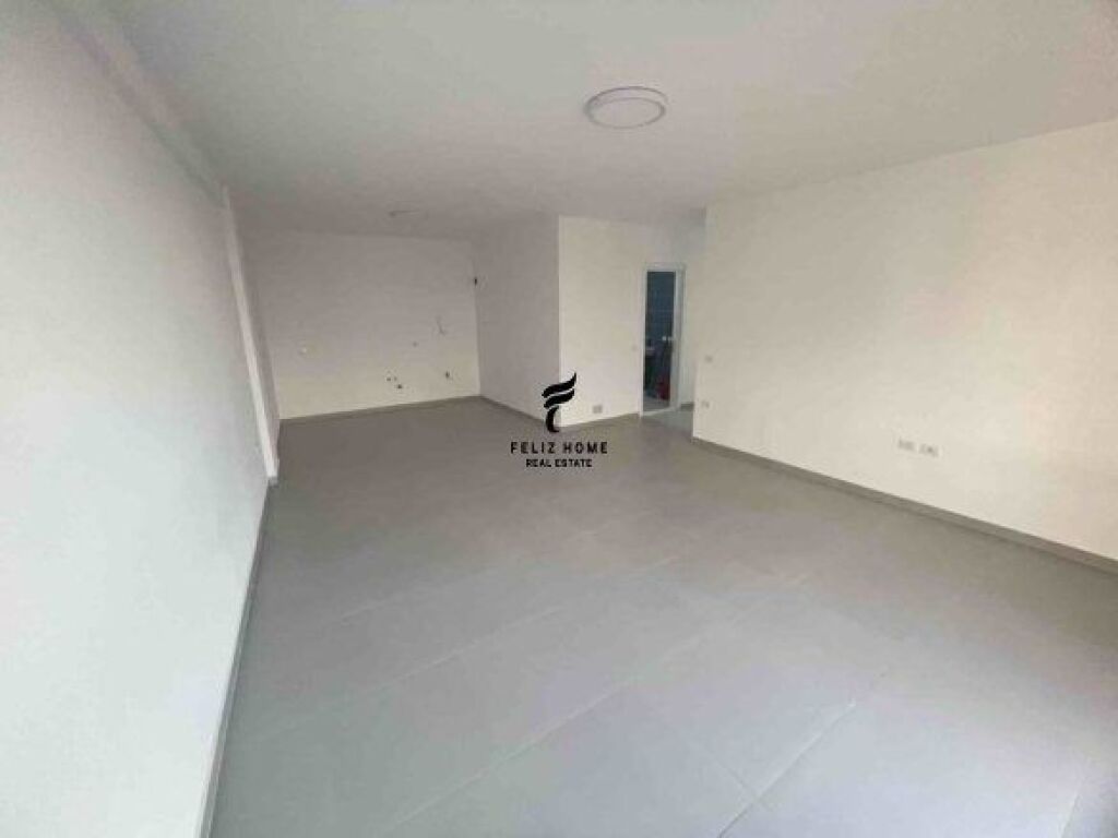 OFFICE FOR RENT 108 M2 DIBRA STREET 40,000 LEKE FH-67831