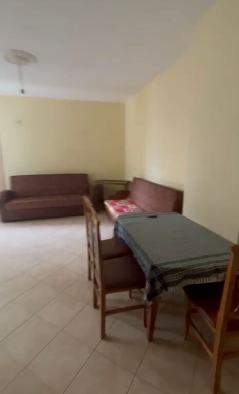 In affitto 2+1 Astir vicino al bar Oslo 400€