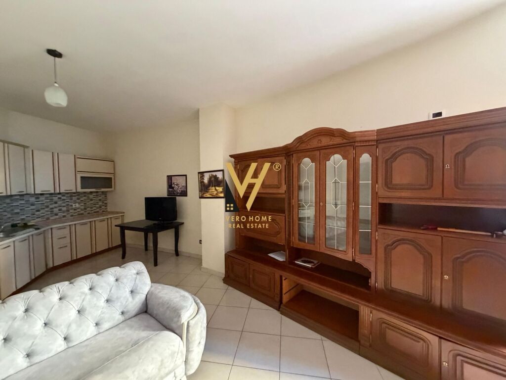 APARTMENT 1+1+VERANDA FOR RENT IN ASTIR 40,000 LEKE