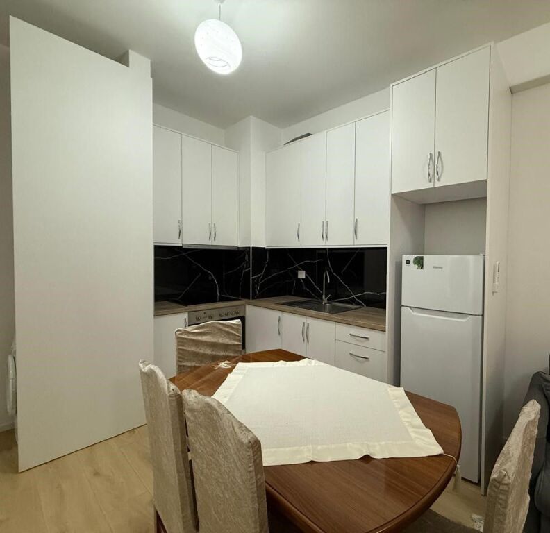 🏡 Apartament 1+1 me Qira – Kadiu, Ali Demi 📍