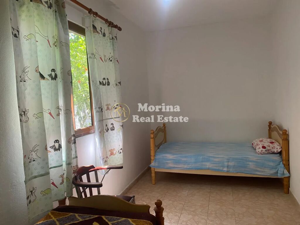 Affitto | Vilë 2 + 1 | Bulevardi i Ri | 400 €/mese