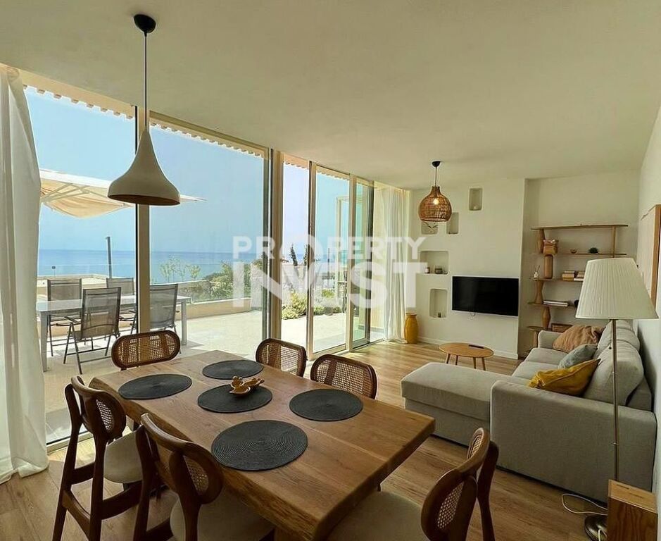 Shitet Apartament 2+1+oborr+Parkim Green Coast, Palase Dhermi