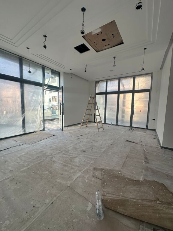 Business premises for rent