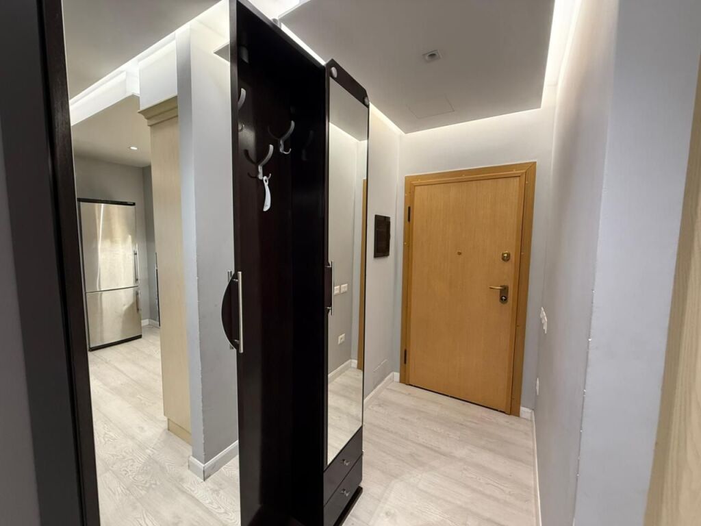 📣 AFFITTO SUPER Appartamento 2+1 Con 2 Bagni 📍 Via "Barrikadave" ✨ 💶 Prezzo 800 Euro