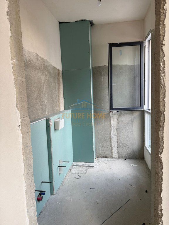 Shitet apartament 2+1+2 prane Fushes se Alidemit